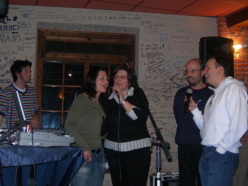 10 - 4 - 2008 La jena karaoke 021.jpg
